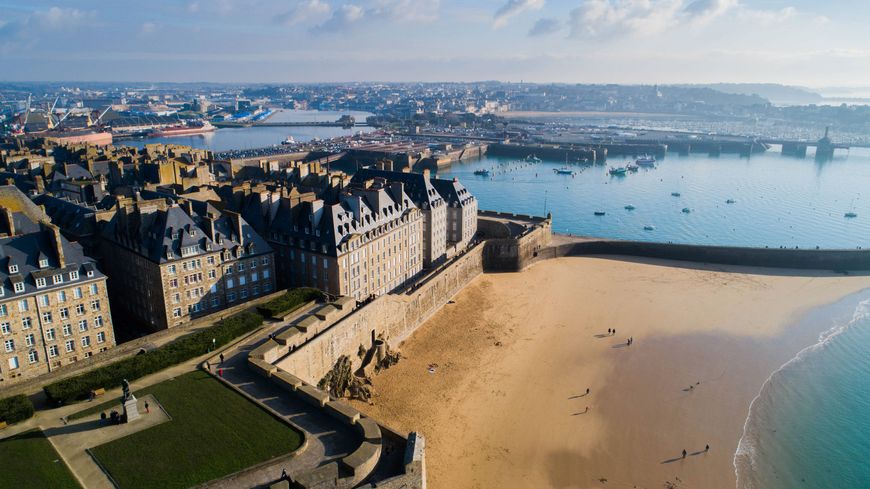 Saint-Malo : conseils pour y séjourner à peu de frais