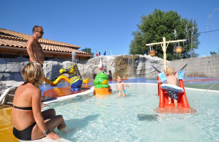 Vias : où trouver un camping avec piscine ?
